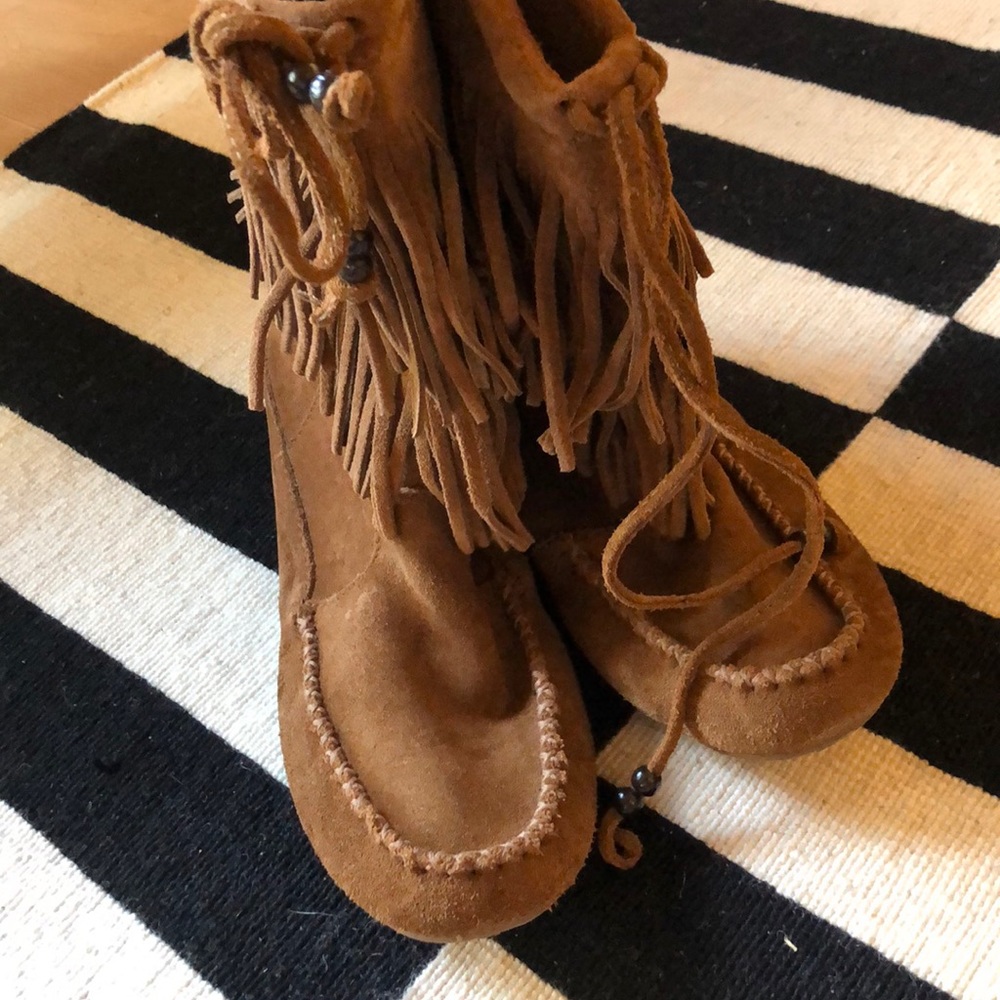 Suede tan boots moccasins